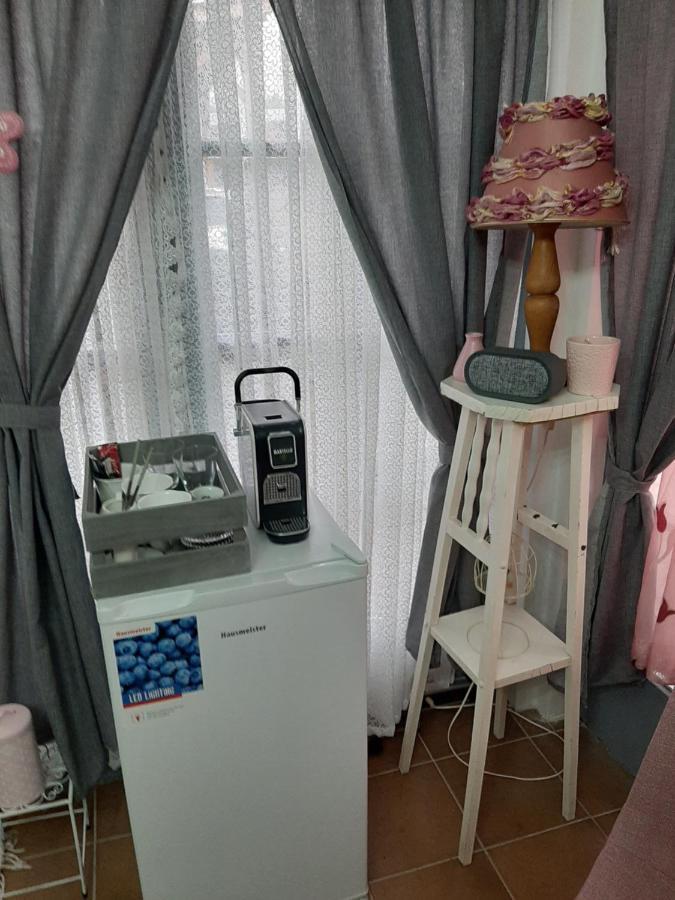 מלון נאגיבורז'וני Edes Otthon Vendeghaz מראה חיצוני תמונה